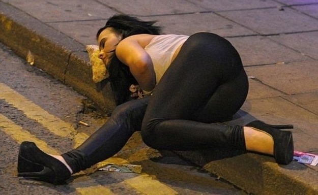 drunk-girl-on-pavement